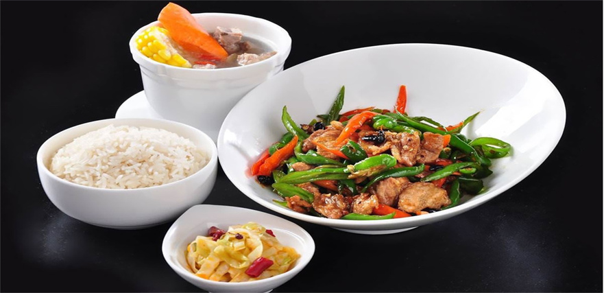 金(jīn)山(shān)餐飲管理(lǐ)處理(lǐ)好(hǎo)三個(gè)瓜葛：表裡(lǐ)關系上(shàng)下(xià)關系